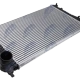 Intercooler, chladič plnicího vzduchu SEAT ALHAMBRA (710) (10-) 1.4 TSI, VW PASSAT CC (358) (11-) 1.4 TSI, PASSAT B6 (3C2, 3C5) (05-) 1.6 TDI, PASSAT CC (357) (08-) 1.4 TSI, SHARAN (7N) (10-) 1.4 TSI, TIGUAN (5N) (07-) 2.0 TDI