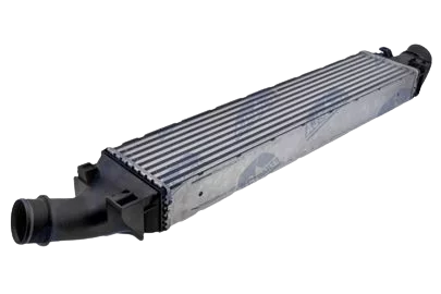 Intercooler, chladič plnicího vzduchu AUDI A4 ALLROAD B9 (16-) 2.0 TFSI, A4 B9 AVANT (15-) 2.0 TFSI, A5 (16-) 2.0 TFSI, A6 C8 (18-) (HYBRID)