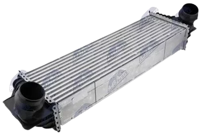 Intercooler, chladič plnicího vzduchu BMW 5 (F10) 11-16, 5 GRAND TOURISMO (F07) 12-17, 6 GRAN COUPE (F06) 12-18